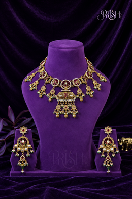 Aarisha - Royal heritage Necklace set