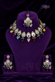 Mother-Of-Pearls Petals Necklace set
