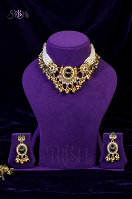 Mrinalini Heritage Choker Set