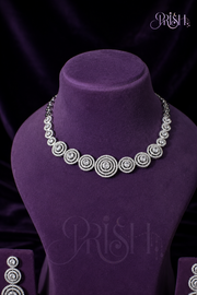 Chakrika Luxe Halo Necklace Set
