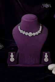 Chakrika Luxe Halo Necklace Set