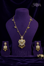 Rajwadi Floral Heritage Pendant Set
