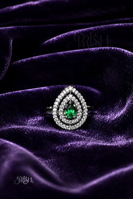 Emerald Dewdrop Ring