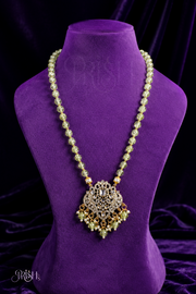 Pistachio Rajwadi Pendant Mala