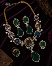 Ratnatrayi Royale Necklace Set