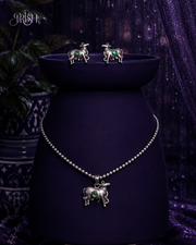 Gauvardhini Pendant Set