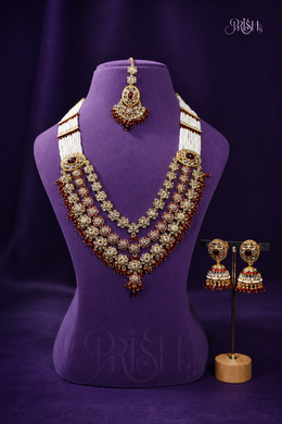 Gulnaar Rajwada Haar Set