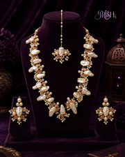 Muktamanjari Baroque Pearl Bridal Necklace Set