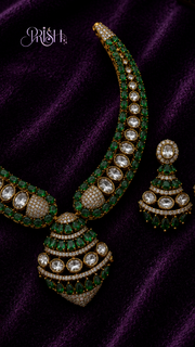 Emerald Vanya Rani Necklace Set