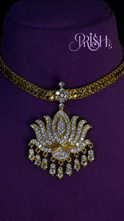 Lotus Padma Necklace Set