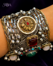 Navadurga Rajsi Cuff Kada
